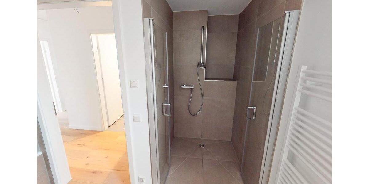 Dachgeschoßwohnung Düsseldorf Stadtbezirk 3 - 4 Zimmer, 107 m&sup2;, 2.070&euro; | Angebot:25803940