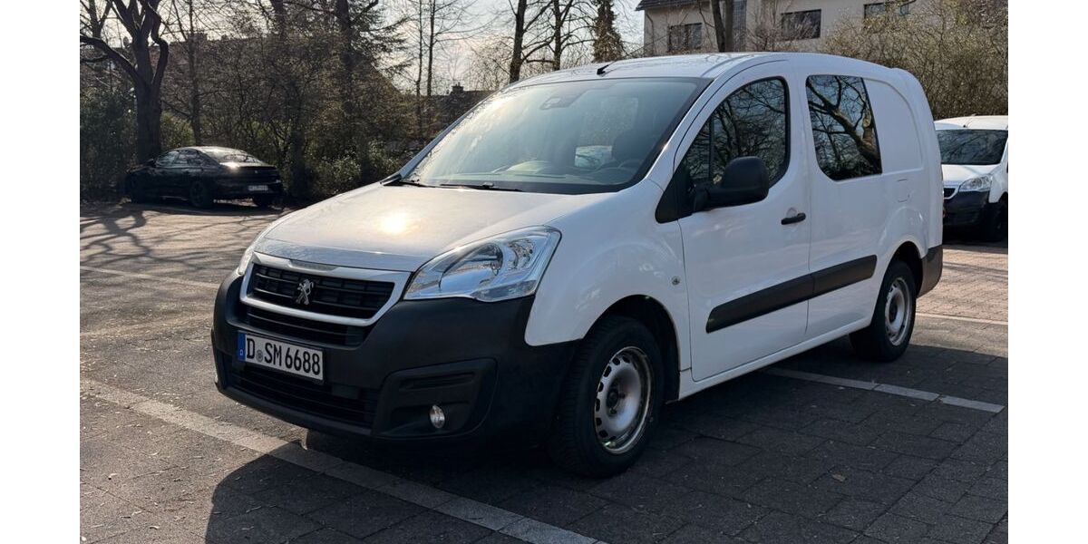 Peugeot Partner 206.607 km 4.900 &euro; Meerbusch 40667