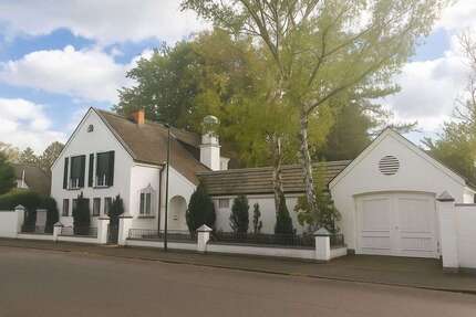 Haus zum Kaufen in Meerbusch 3.200.000 € 266 m²