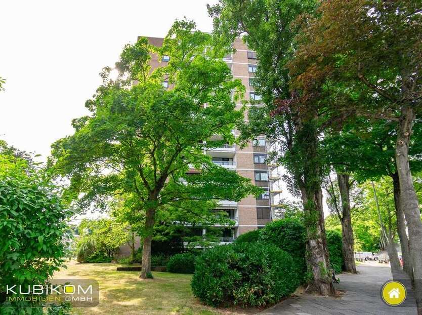 Wohnung zum Kaufen in Düsseldorf 379.000 € 101 m²
