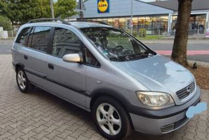 Opel Zafira 238.500 km 890 &euro; Düsseldorf 40321