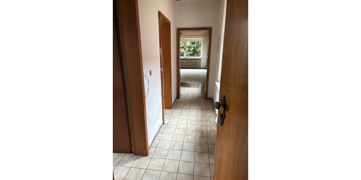 Erdgeschoßwohnung Duisburg Mittelmeiderich - 1 Zimmer, 47 m&sup2;, 295&euro; | Angebot:25781065