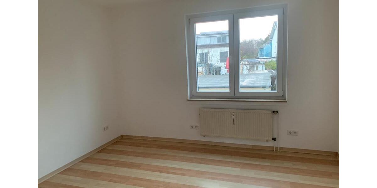 Etagenwohnung Haan - 2 Zimmer, 60 m&sup2;, 680&euro; | Angebot:25804032