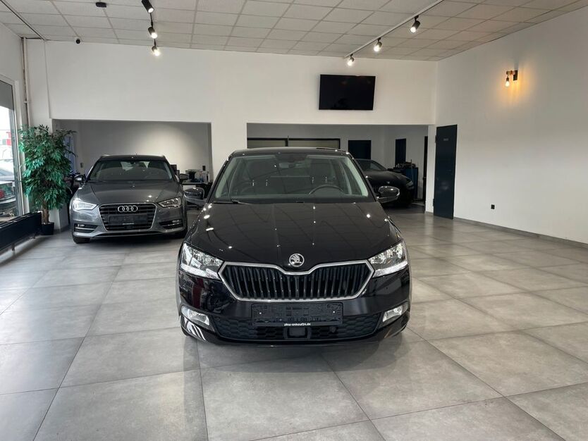 Skoda Fabia 51.011 km 13.800 € Oberhausen 46049