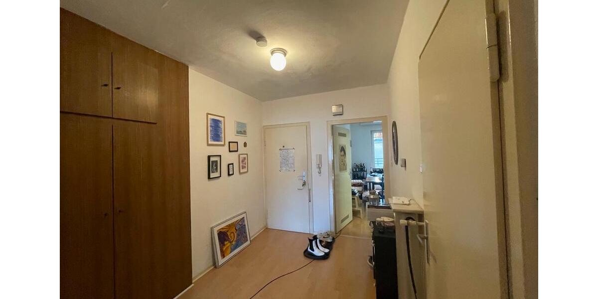 Etagenwohnung Düsseldorf Stadtmitte - 2 Zimmer, 63 m&sup2;, 1.050&euro; | Angebot:24866160