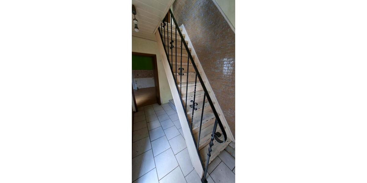 Einfamilienhaus Grevenbroich Neuenhausen - 5 Zimmer, 20 m&sup2;, 99.000&euro; | Angebot:26531903