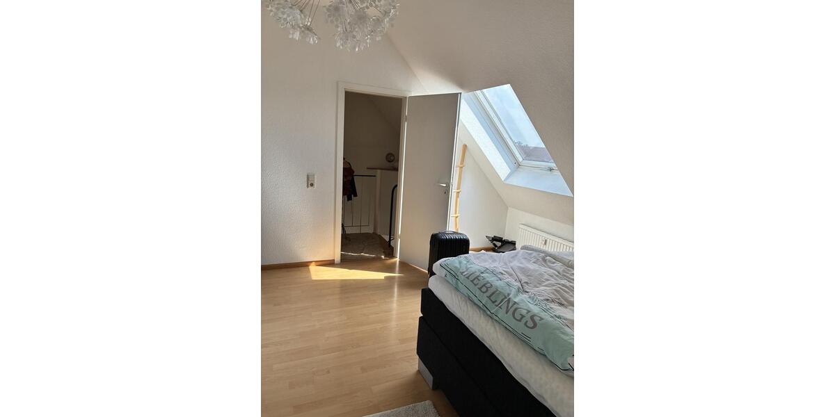 Etagenwohnung Meerbusch - 2.5 Zimmer, 69 m&sup2;, 745&euro; | Angebot:26227974