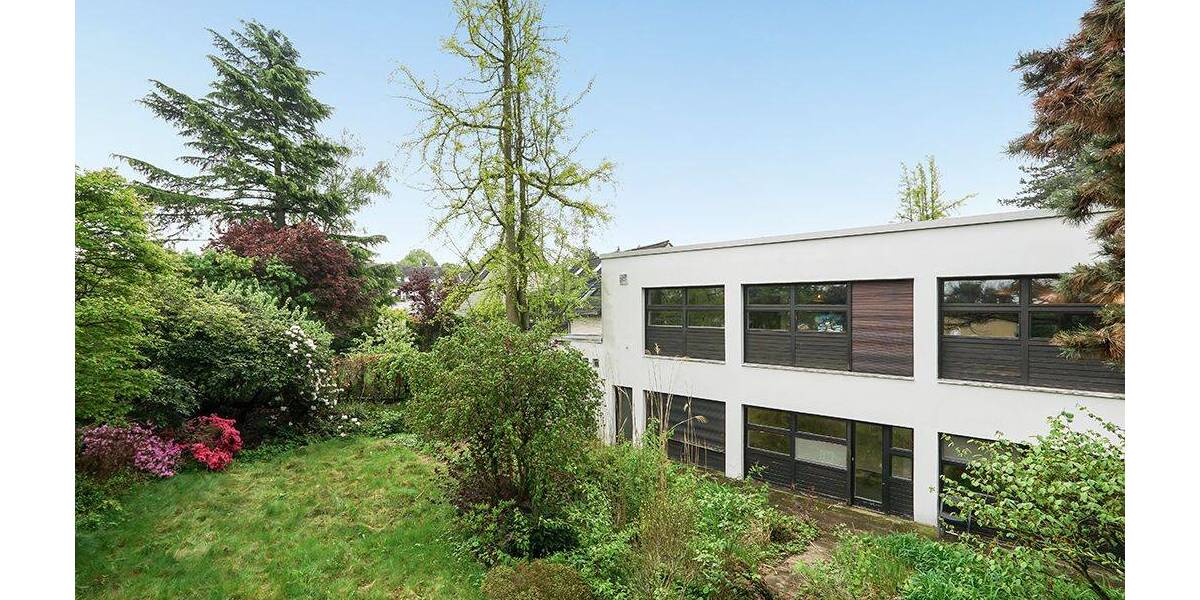 Tolles Baugrundstück mit großem Baufenster und Altbestand zimmer