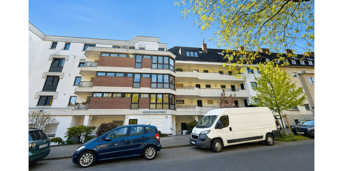 Etagenwohnung Düsseldorf Bilk - 3 Zimmer, 86 m&sup2;, 349.000&euro; | Angebot:26596578