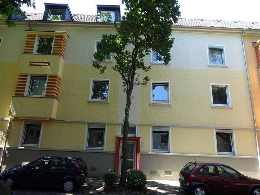 Tolle Dachgeschoßwohnung ab dem 01.11.2025 wartet auf Sie