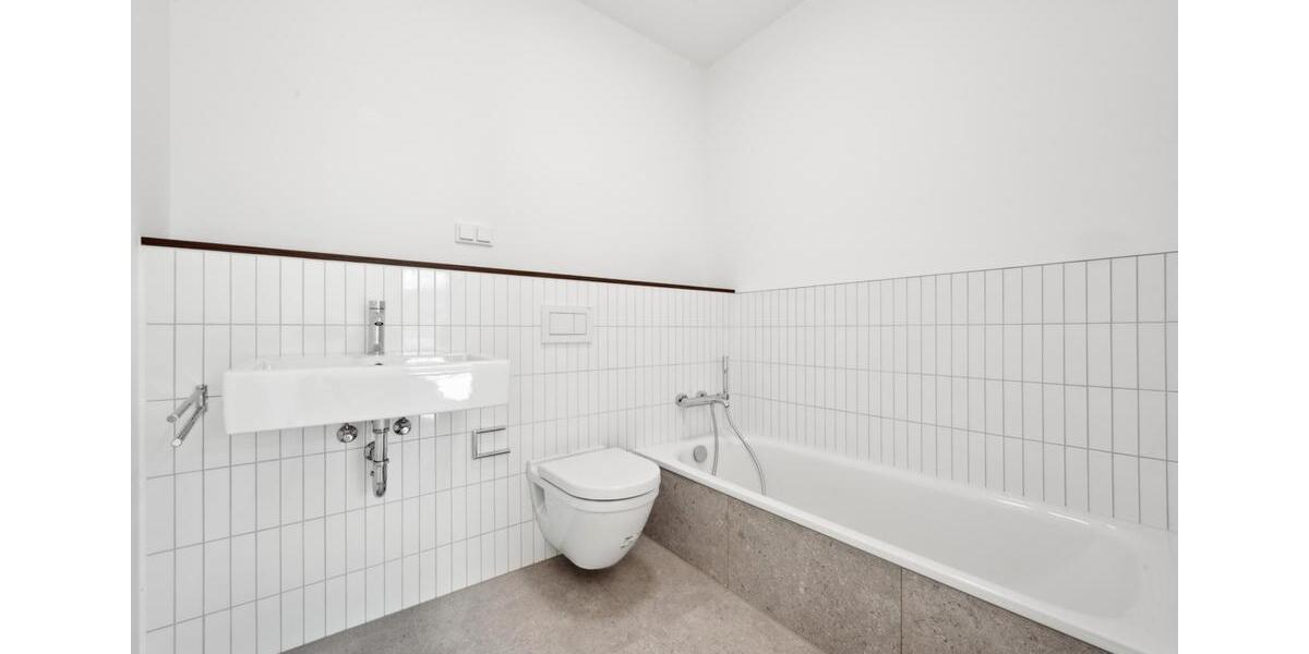 Erdgeschoßwohnung Düsseldorf Stadtbezirk 5 - 5 Zimmer, 150 m&sup2;, 2.990&euro; | Angebot:26181311