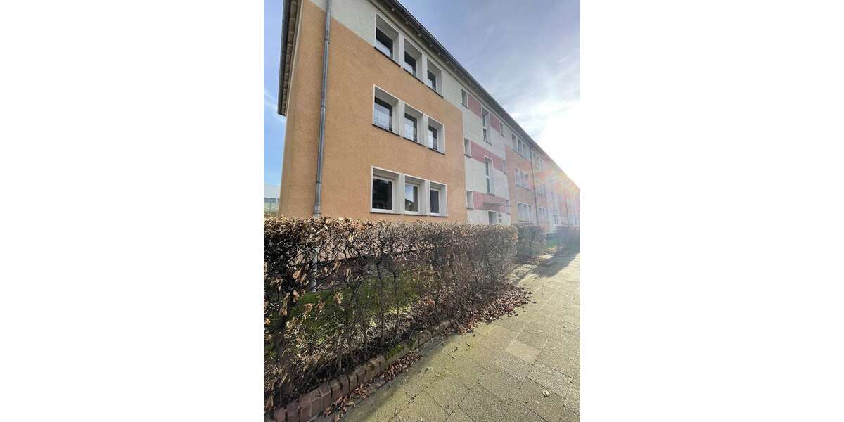 Wohnung zum Mieten in Duisburg 285 € 40.94 m² 1 zimmer