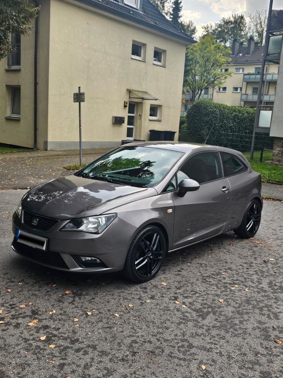 Seat Ibiza 109.000 km 5.999 € Wuppertal 42117
