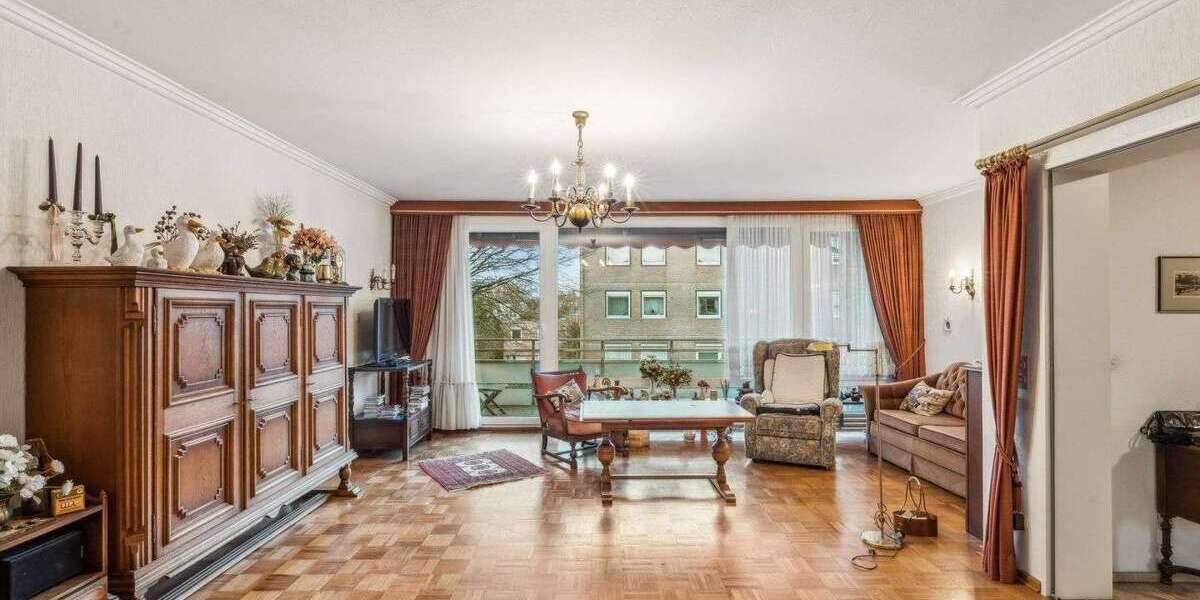 Wohnung zum Kaufen in Düsseldorf 250.000 € 93.36 m² 3 zimmer