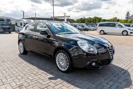 Alfa Romeo Giulietta 91.074 km 8.450 &euro; Mülheim an der Ruhr 45481