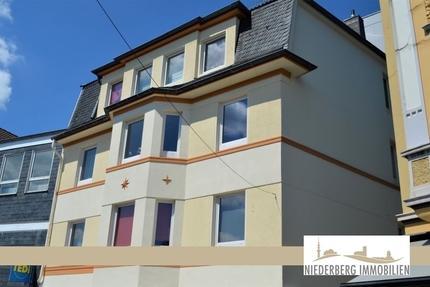Großzügige AltbauWohnung mit Flair in der Wülfrather Innenstadt!