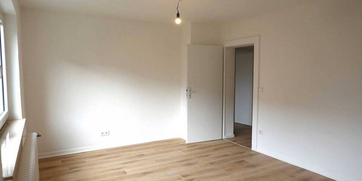 Etagenwohnung Leverkusen Küppersteg - 3 Zimmer, 82 m&sup2;, 950&euro; | Angebot:26190508