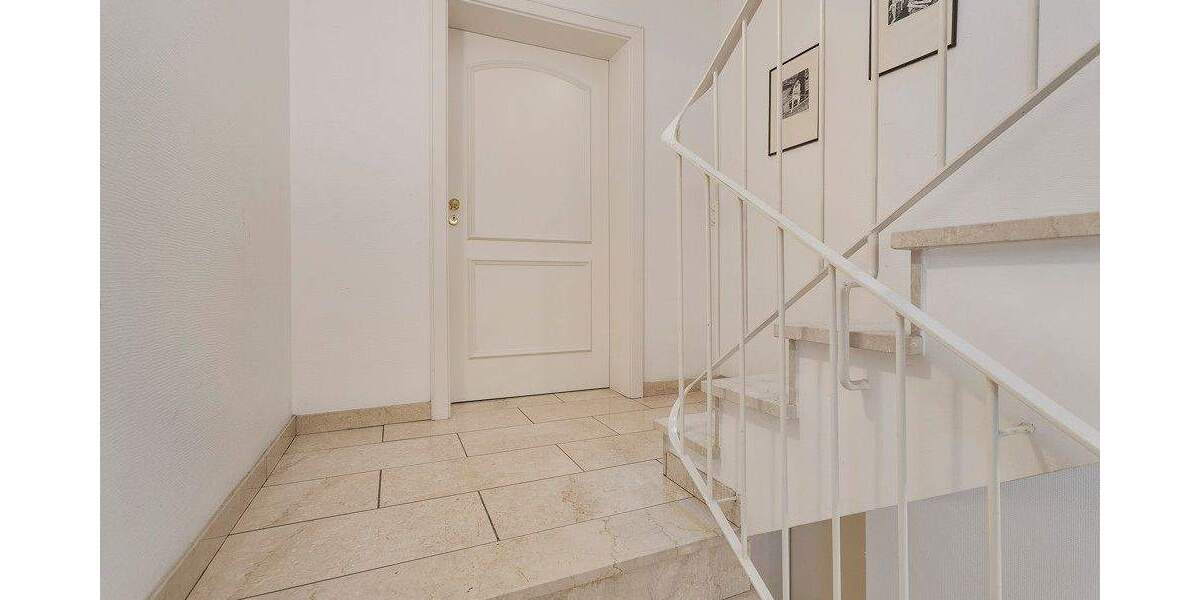 Großes Charmantes Generationenhaus in begehrter Lage! 7 zimmer