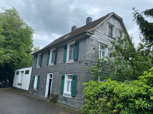 Einfamilienhaus Velbert Pöthen - 15 Zimmer, 260 m&sup2;, 495.000&euro; | Angebot:26907908