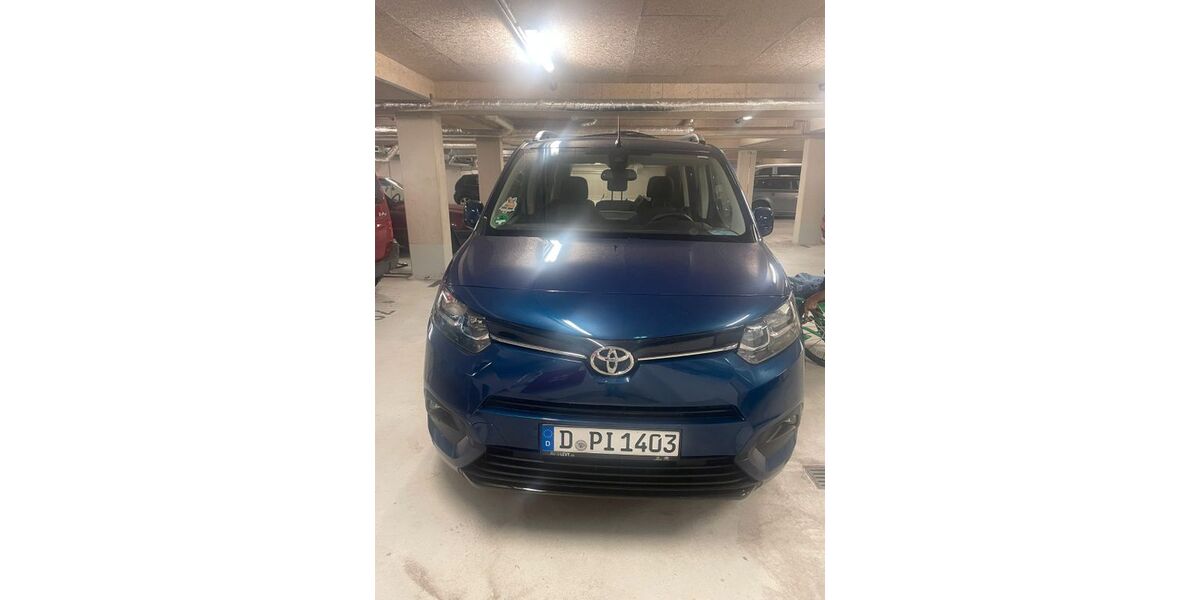 Toyota Proace City 13.224 km 19.000 &euro; Düsseldorf 40227