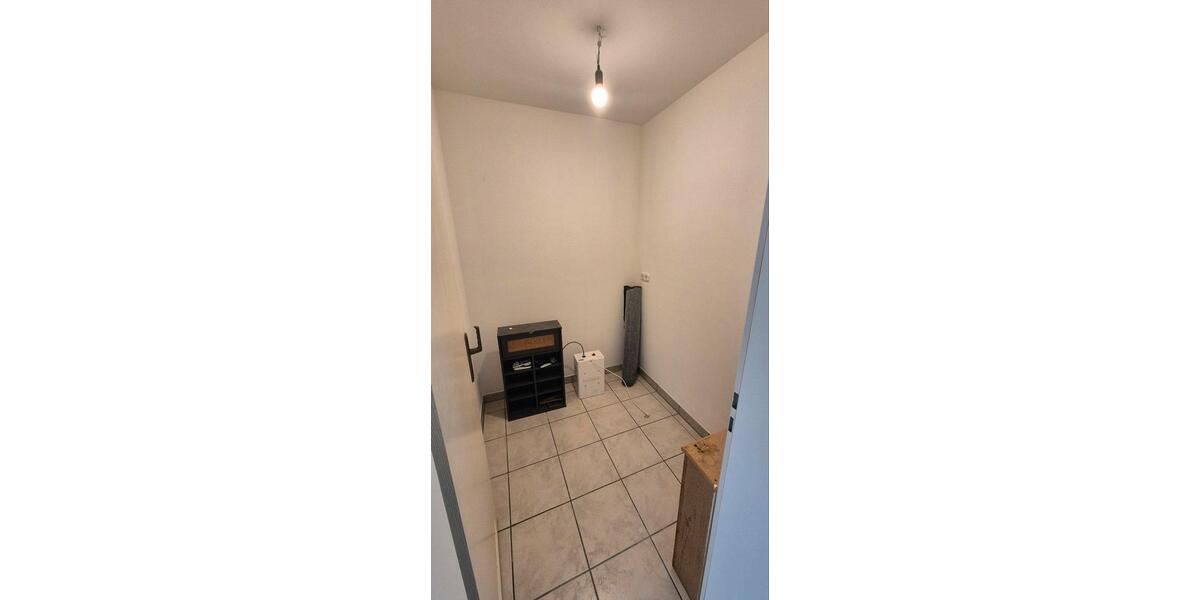Etagenwohnung Burscheid - 2 Zimmer, 60 m&sup2;, 570&euro; | Angebot:25841769