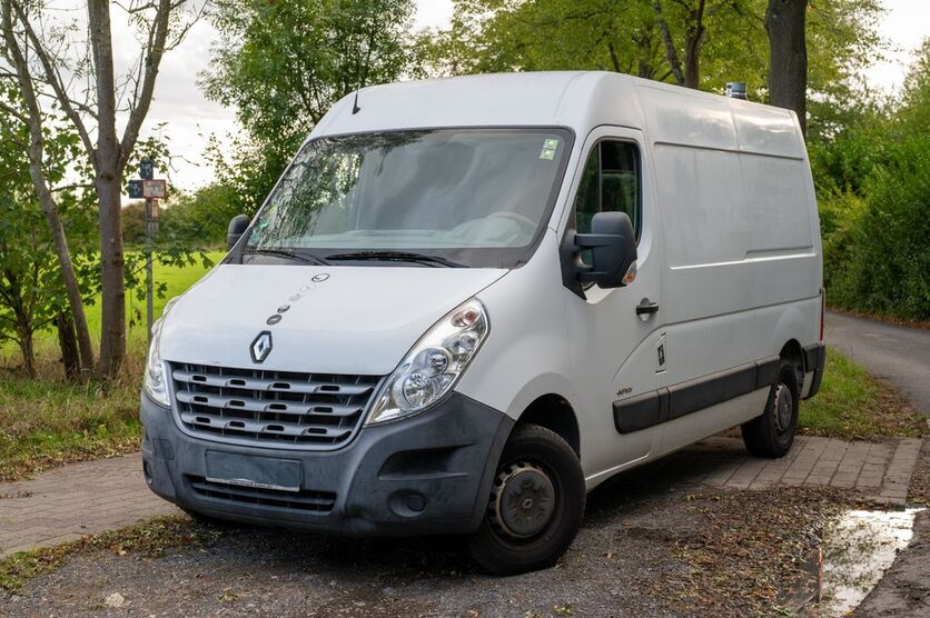 Renault Master 189.700 km 9.800 € Köln 51069