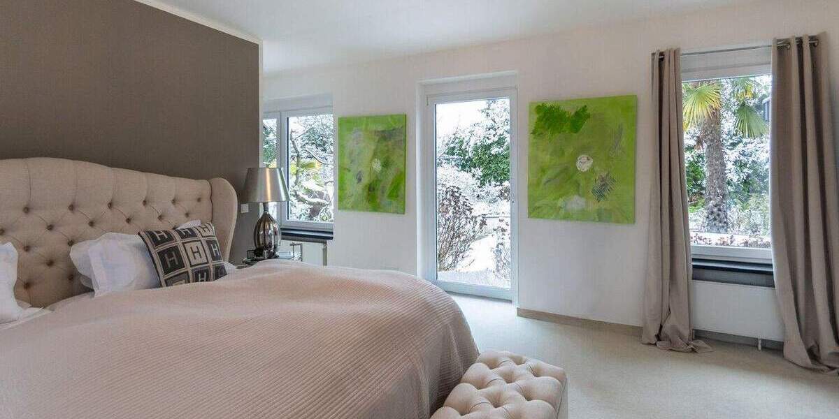 Luxuriöses Einfamilienhaus mit außergewöhnlichem Raumkonzept in Bestlage von Neuss-Selikum 9 zimmer