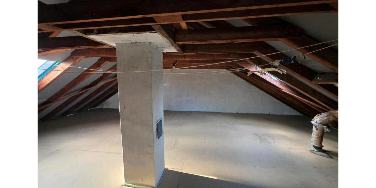 Moderne 2-Zimmer-Wohnung mit Balkon + Küche im Herzen von Dönberg 2.5 zimmer