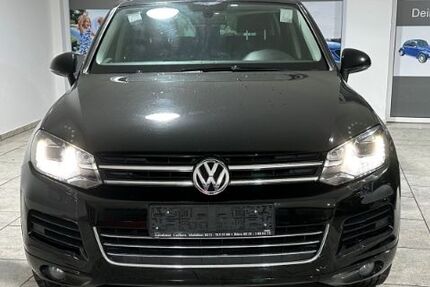 VW Touareg 238.519 km 9.990 € Köln 51107