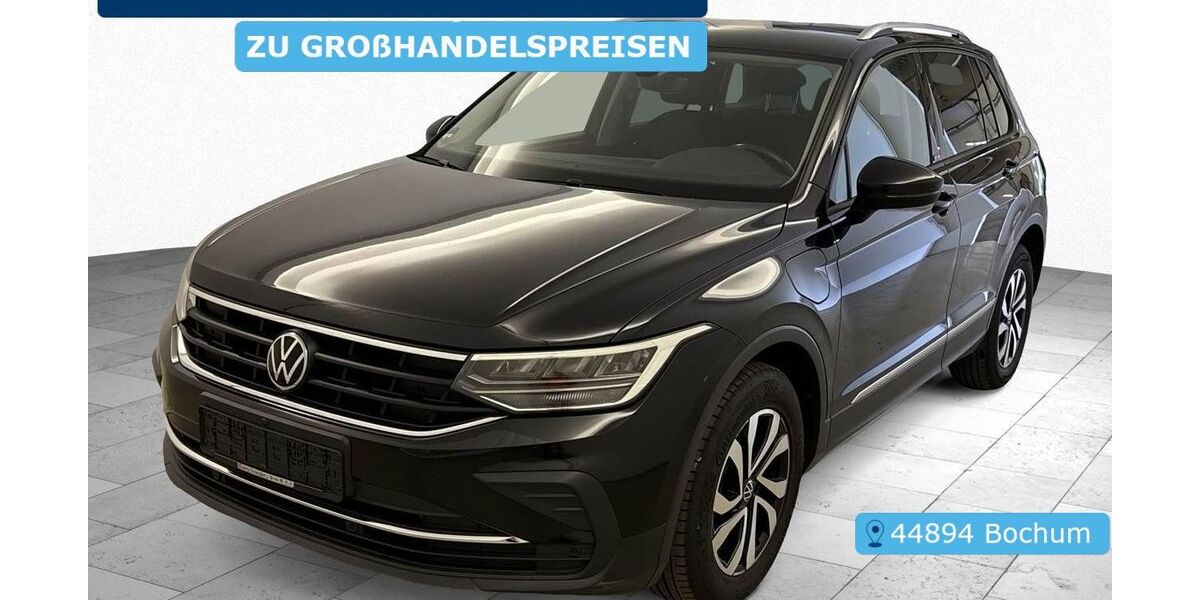 VW Tiguan 69.818 km 26.490 &euro; Krefeld 47829