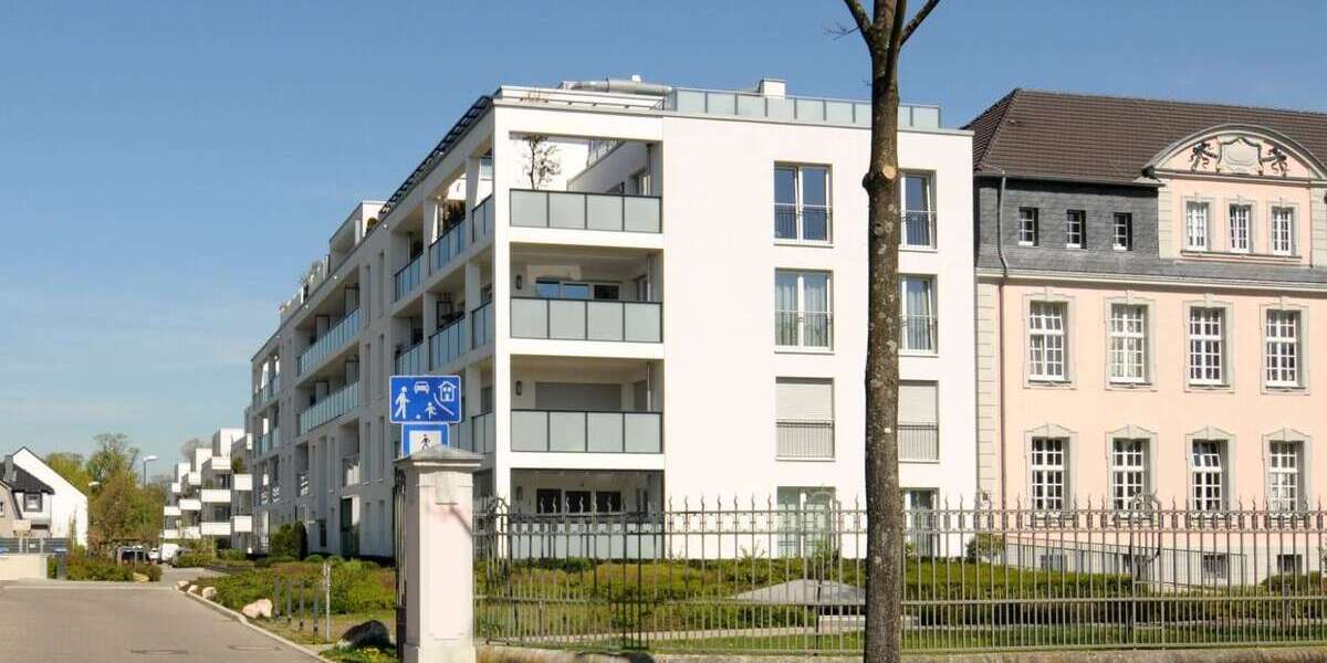 Etagenwohnung Neuss Stadionviertel - 2 Zimmer, 83 m&sup2;, 1.162&euro; | Angebot:26890999