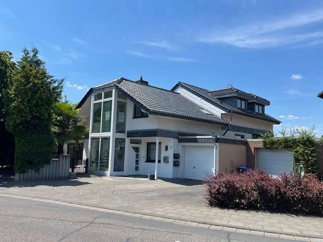 Haus zum Kaufen in Pulheim 918.000 € 365 m²
