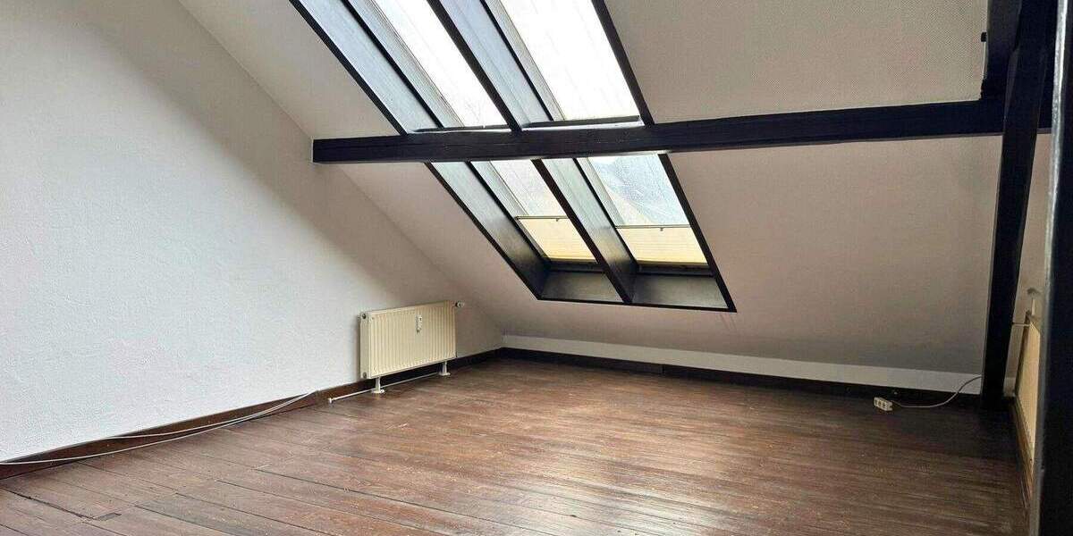 Etagenwohnung Mönchengladbach Stadtmitte - 4 Zimmer, 138 m&sup2;, 425.000&euro; | Angebot:25733437