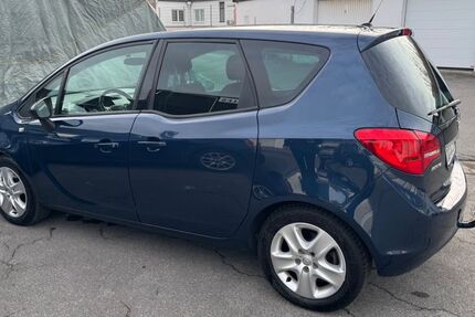 Opel Meriva 138.000 km 5.200 € Duisburg 47058