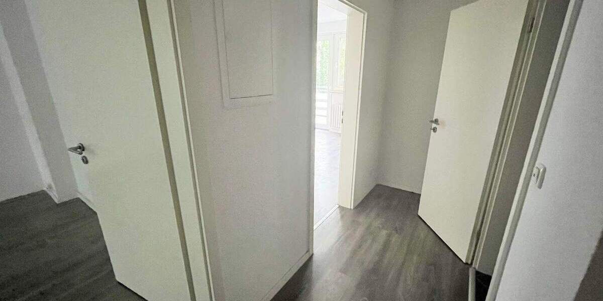 Etagenwohnung Duisburg Mittelmeiderich - 2 Zimmer, 59 m&sup2;, 449&euro; | Angebot:25803644