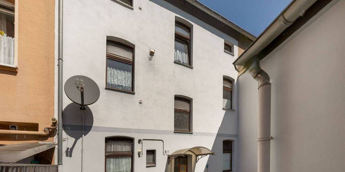Mehrfamilienhaus, Wohnhaus Düsseldorf Eller - 6 Zimmer, 148 m&sup2;, 945.000&euro; | Angebot:26723215