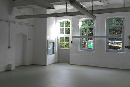 Büro in Solingen 2.660 € 396 m² zimmer