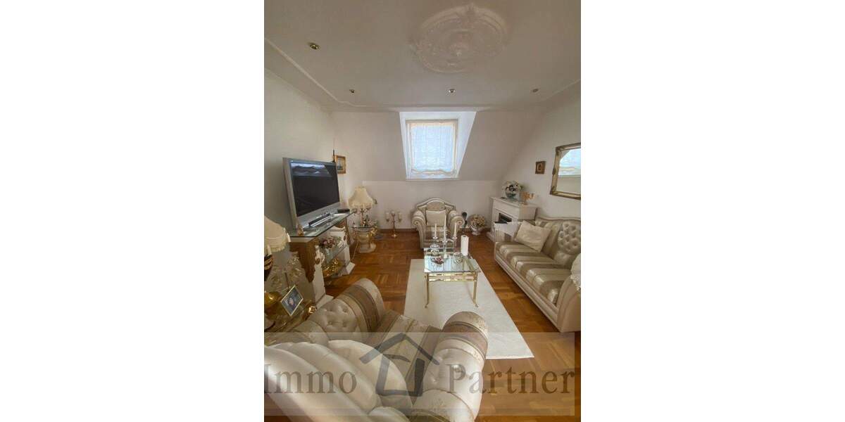 Mehrfamilienhaus, Wohnhaus Düsseldorf / Hassels Hassels - 9 Zimmer, 270 m&sup2;, 839.000&euro; | Angebot:25142511