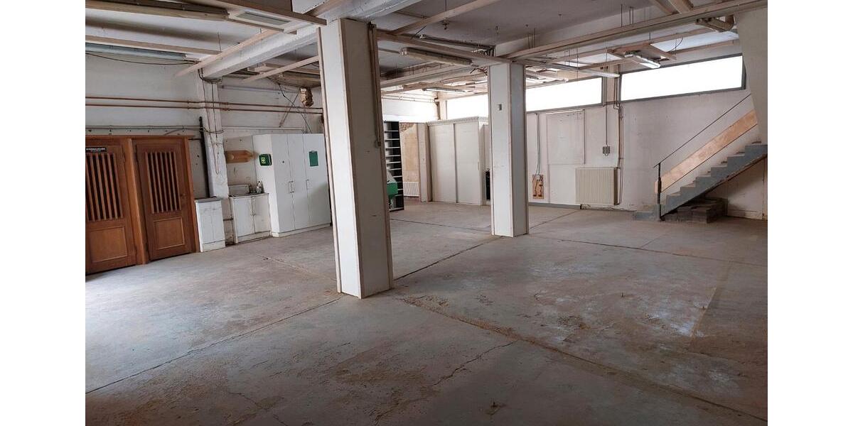 Gewerbeobjekt Duisburg Mittelmeiderich - 1.750&euro; | Angebot:26075624