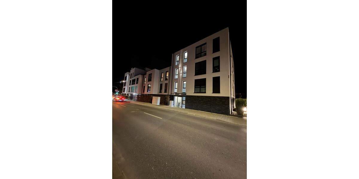 Neubauwohnung aus 2023 in Erkrath, direkt Zentral Hochwertige 3-Zimmer-Wohnung 107 qm 3 zimmer