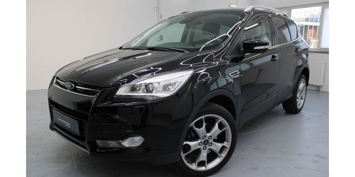 Ford Kuga 68.445 km 15.990 &euro; Düsseldorf 40233
