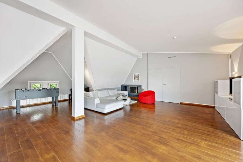 Wohnung zum Kaufen in düsseldorf 1.595.000 € 168 m² 3 zimmer