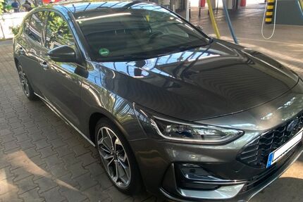 Ford Focus 55.000 km 18.500 &euro; Pulheim 50259