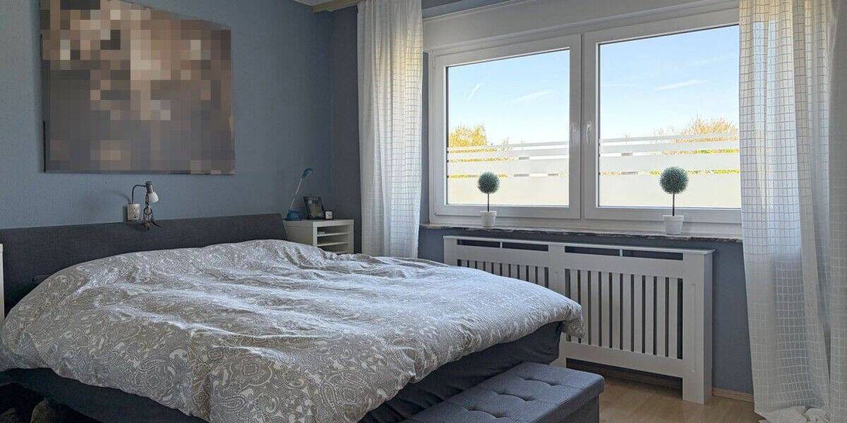 Etagenwohnung Velbert Mitte - 3 Zimmer, 105 m&sup2;, 225.000&euro; | Angebot:26833341