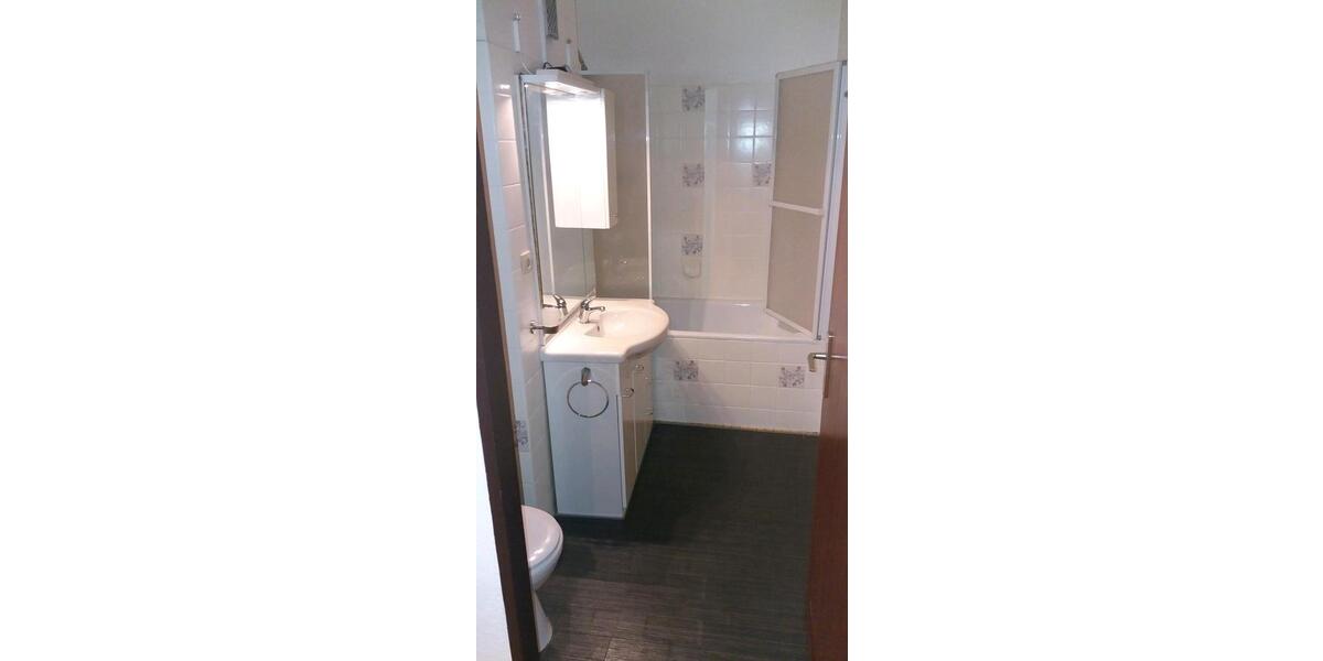 Etagenwohnung Krefeld - 2 Zimmer, 65 m&sup2;, 149.000&euro; | Angebot:26624660