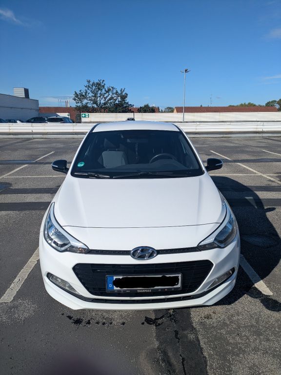 Hyundai i20 89.883 km 9.999 € Leverkusen 51371