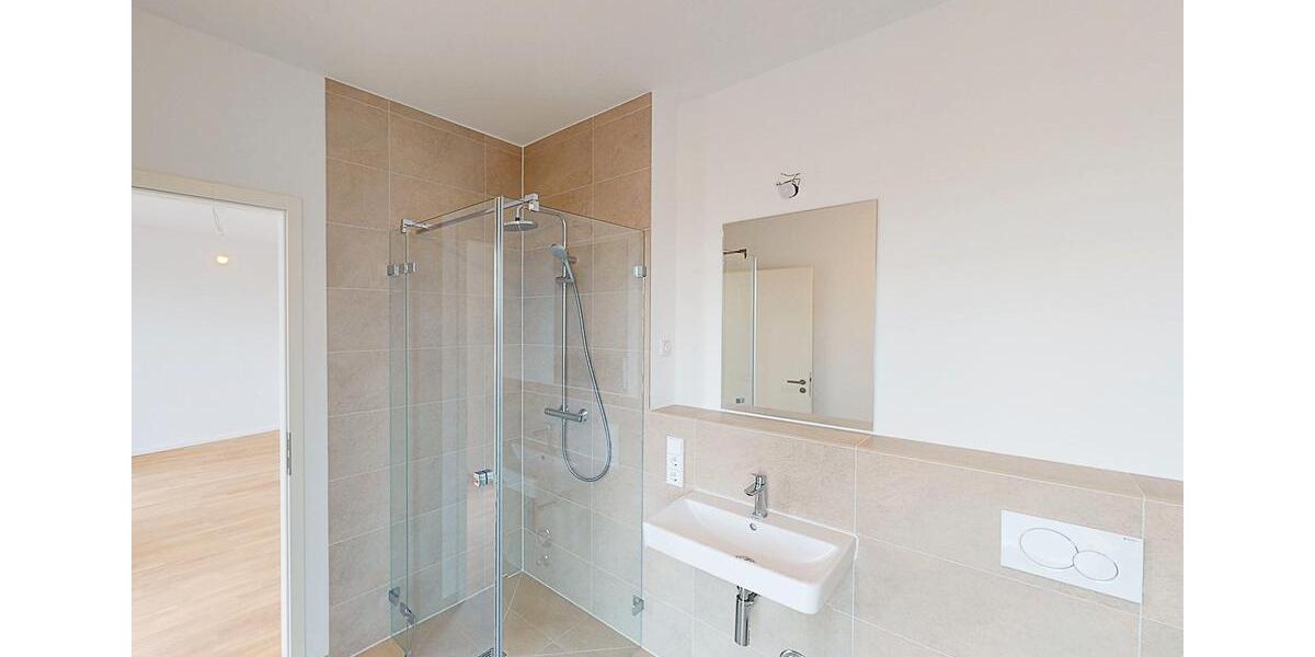 ERSTBEZUG! Hochwertige 4-Zimmer-Wohnung mit Balkon und zwei Bädern (mietpreisgedämpft) 4 zimmer