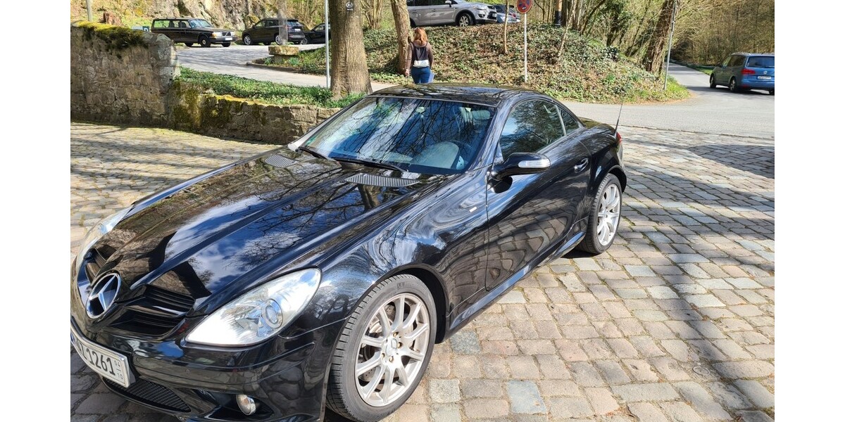 Mercedes-Benz SLK 350 185.000 km 10.499 &euro; Wuppertal 42275
