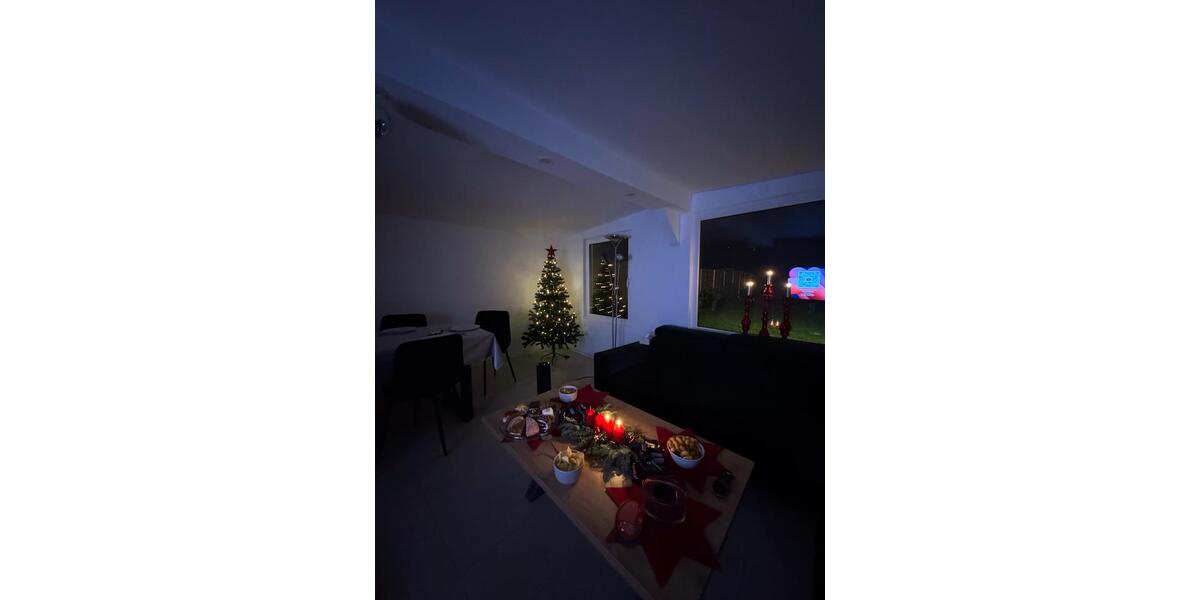 Charmante Doppelhaushälfte mit großem Garten im Duisburger Süden 4 zimmer