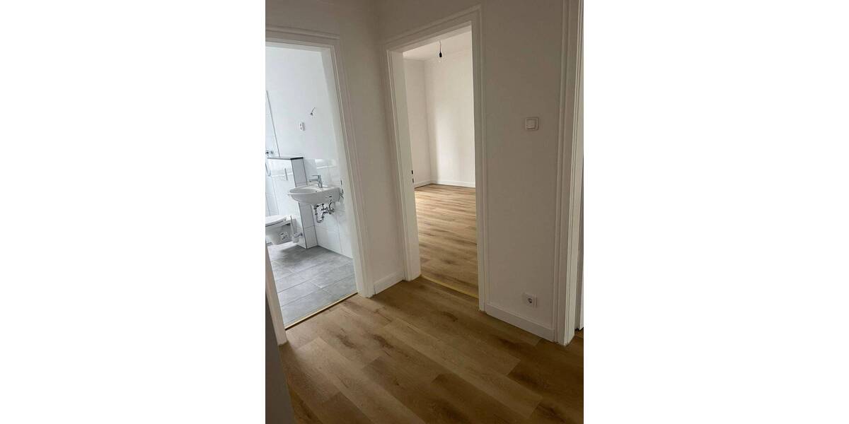 Etagenwohnung Mönchengladbach Stadtmitte - 3 Zimmer, 90 m&sup2;, 900&euro; | Angebot:26874935